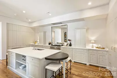 1170 Queens Road, Charlotte, NC 28207 - Photo 12