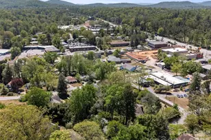 926 W Chapel Rd, Asheville, NC 28803 - Photo 24