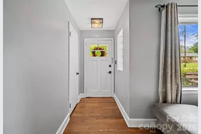 1106 Cherokee Drive, Hendersonville, NC 28739 - Photo 6