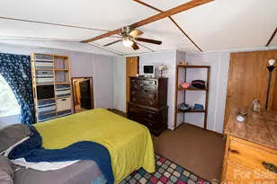 159 Hunterpond Ln, Statesville, NC 28677 - Photo 4