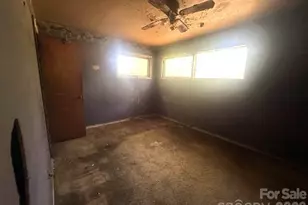 803 Jackson St, Kings Mountain, NC 28086 - Photo 6