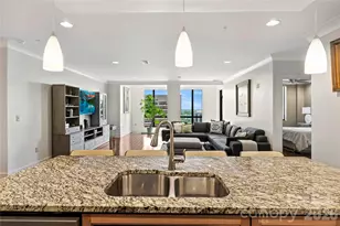 222 S Caldwell St, Charlotte, NC 28202 - Photo 10