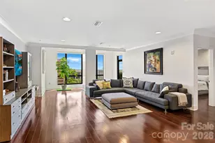 222 S Caldwell St, Charlotte, NC 28202 - Photo 4