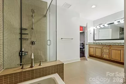 222 S Caldwell Street #1501, Charlotte, NC 28202 - Photo 16
