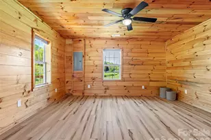 5881 US 23 Hwy, Mars Hill, NC 28754 - Photo 8