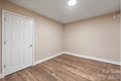2604 Ironwood Drive, Hickory, NC 28602 - Photo 34
