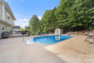 2604 Ironwood Drive, Hickory, NC 28602 - Photo 44