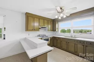 4543 Hickory Blvd, Granite Falls, NC 28630 - Photo 20