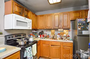 9709 Campus Walk Ln, Charlotte, NC 28262 - Photo 10