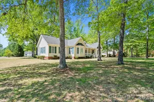570 Coach Rd, Cheraw, SC 29520 - Photo 40