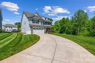 3007 Birch Crk Dr, Gastonia, NC 28054 - Photo 2