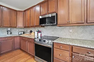 1009 Baybrook Dr, Waxhaw, NC 28173 - Photo 22
