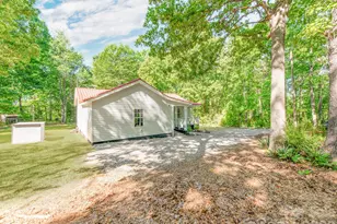 2124 Shoal Rd, Lincolnton, NC 28092 - Photo 22
