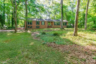 513 Mountainbrook Rd, Lancaster, SC 29720 - Photo 2