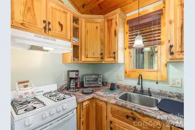 115 Gardening Frog Trail, Waynesville, NC 28785 - Photo 12