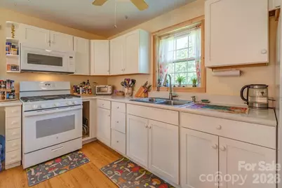 153 Vinewood Circle, Asheville, NC 28806 - Photo 8