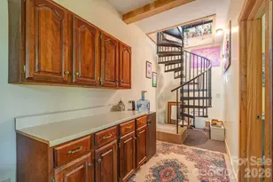 153 Vinewood Cir, Asheville, NC 28806 - Photo 12