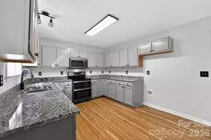 1539 Breckenwood Dr, Rock Hill, SC 29732 - Photo 6