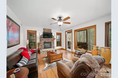 81 Creekside Way #F-101, Burnsville, NC 28714 - Photo 4