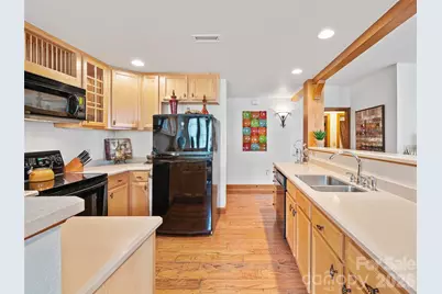 81 Creekside Way #F-101, Burnsville, NC 28714 - Photo 8