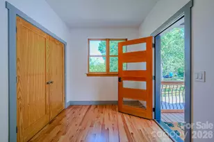 87 Deaver St, Asheville, NC 28806 - Photo 6