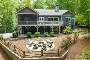 131 Bear Trace Rd, Brevard, NC 28712 - Photo 2