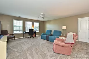 304 Picasso Trl, Mount Holly, NC 28120 - Photo 28