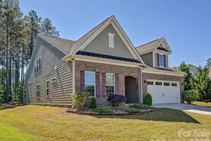 304 Picasso Trl, Mount Holly, NC 28120 - Photo 2