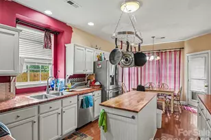 3422 Pasture View Ct, Charlotte, NC 28269 - Photo 8