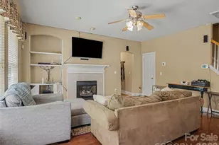3422 Pasture View Ct, Charlotte, NC 28269 - Photo 6
