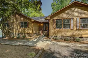3940 Sandy Point Dr, York, SC 29745 - Photo 2