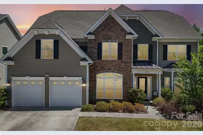 2006 Topaz Plaza, Davidson, NC 28036 - Photo 2