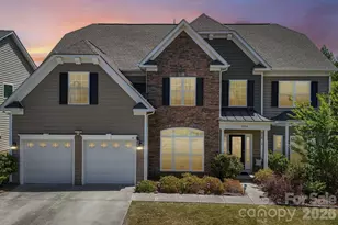 2006 Topaz Plaza, Davidson, NC 28036 - Photo 2