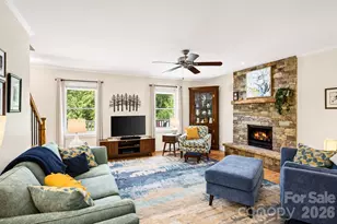 29 Blueberry Ln, Fairview, NC 28730 - Photo 6