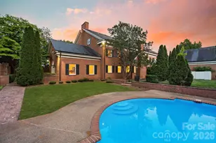 1486 Knolls Dr, Newton, NC 28658 - Photo 4