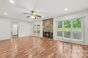 212 Rose Arbor Ln, Matthews, NC 28105 - Photo 6