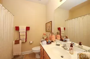 5714 Bradford Lake Ln, Charlotte, NC 28269 - Photo 6