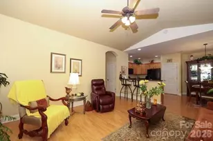 5714 Bradford Lake Ln, Charlotte, NC 28269 - Photo 12