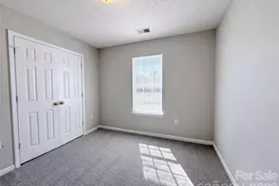 2006 Wexford Way, Statesville, NC 28625 - Photo 10