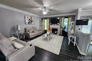 9022 Goldfields Dr, Charlotte, NC 28227 - Photo 6