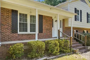 1890 Country Manor Ln, Rock Hill, SC 29730 - Photo 2