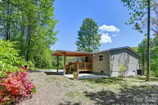 2275 Lamb Mountain Rd, Hendersonville, NC 28792 - Photo 2