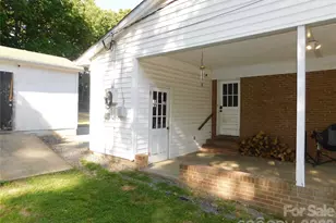 213 General J E Johnston St, Stanley, NC 28164 - Photo 4