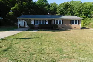 213 General J E Johnston St, Stanley, NC 28164 - Photo 2