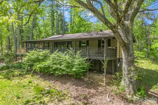69 Hidden Brook Dr, Hendersonville, NC 28739 - Photo 2