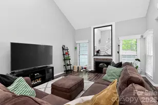 11128 Sevilla Ct, Charlotte, NC 28226 - Photo 8