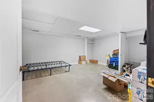 64 Wyoming Rd, Asheville, NC 28803 - Photo 24