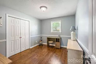 2060 Barringer Cir, Newton, NC 28658 - Photo 14