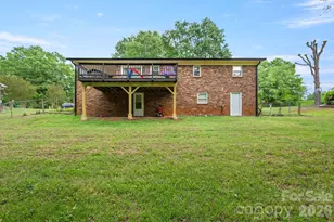 2060 Barringer Cir, Newton, NC 28658 - Photo 24