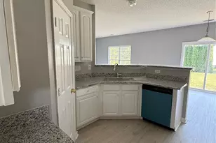2319 Wexford Way, Statesville, NC 28625 - Photo 8